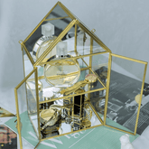 Trueliving Golden Glass Retail Store Perfume display Unit L30*W30*H90 CM