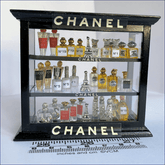 Trueliving Wood Black Retail Store Perfume display Unit L30*W30*H90 CM