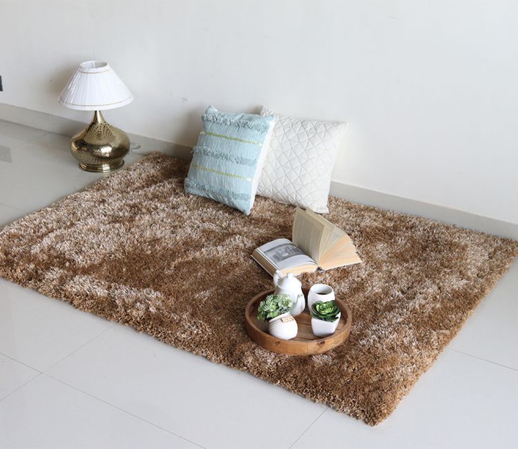 Golden Soft Shaggy Carpet - 6 x 4 Feet