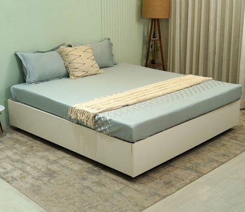 Rhombus Chain Embroidery Flat Cotton Bed Sheet King Size with 2 Pillow Covers