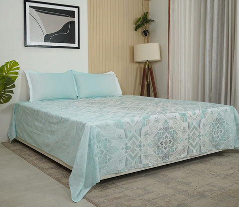 Saaj 144 TC Flat Pure Cotton King Size Bedsheet With 2 Pillow Covers (Green)