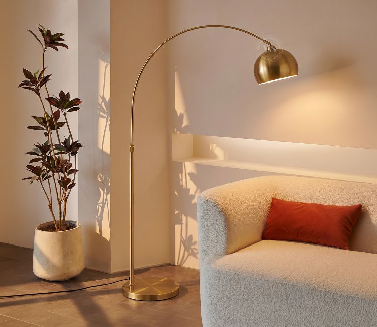 Idania Metal Floor Lamp