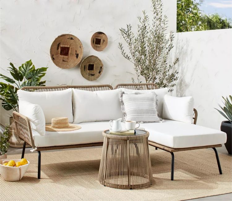 White Detachable L Shaped Rope Outdoor Sofa with Table and White Cushion Set