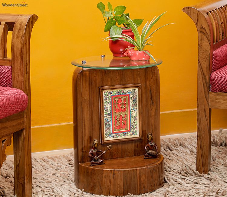 Lama Side End Table in Round Shape