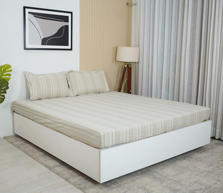 Thin Stripe 290 TC Flat Pure Cotton King Size Bedsheet With 2 Pillow Covers (Cream)
