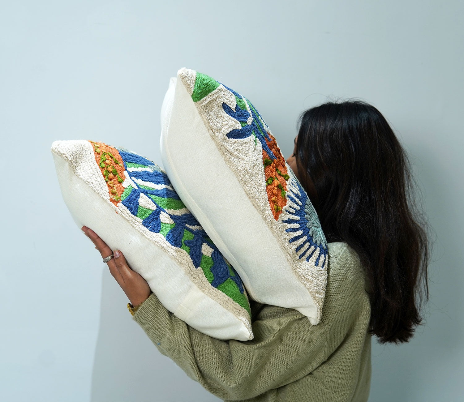 Leopard Printed Multicolor Cotton Hand Woven Set of 1 Cushion Cover (20 x 20 Inch)