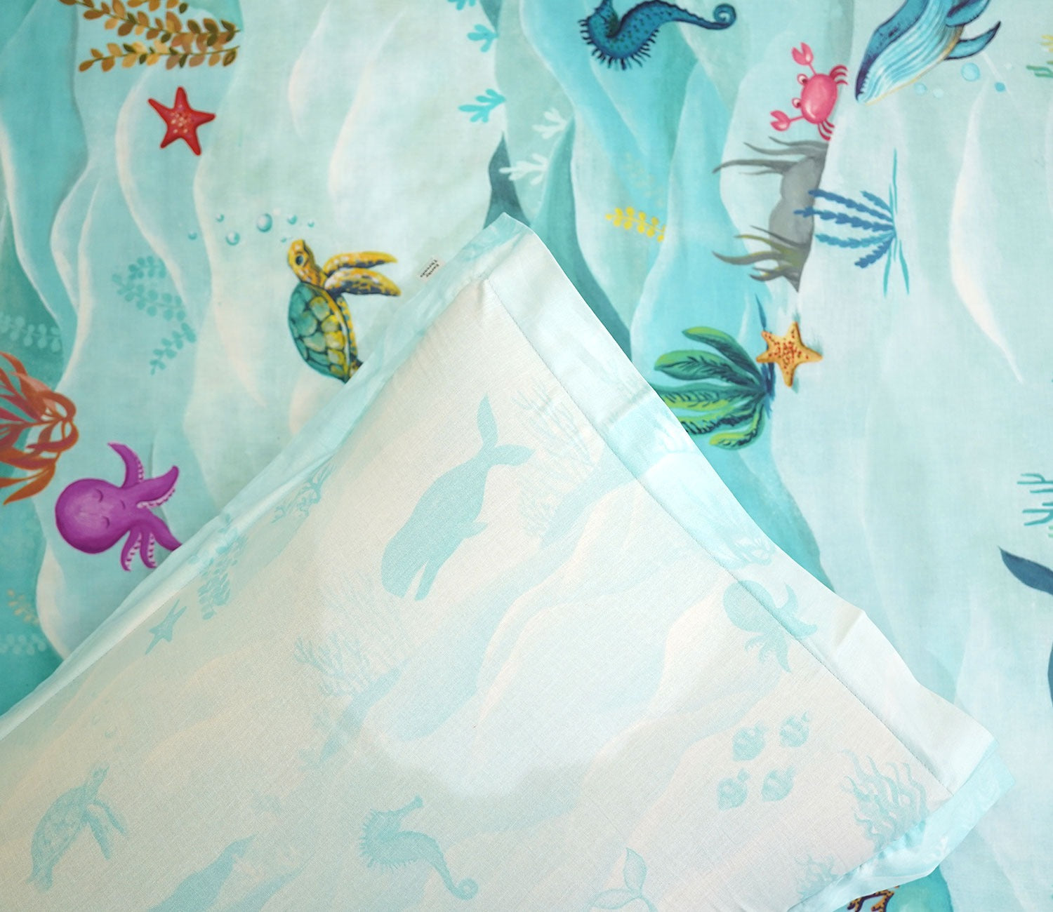 Seashore Flat Cotton Kids Bed Sheet King Size with 2 Pillow Covers