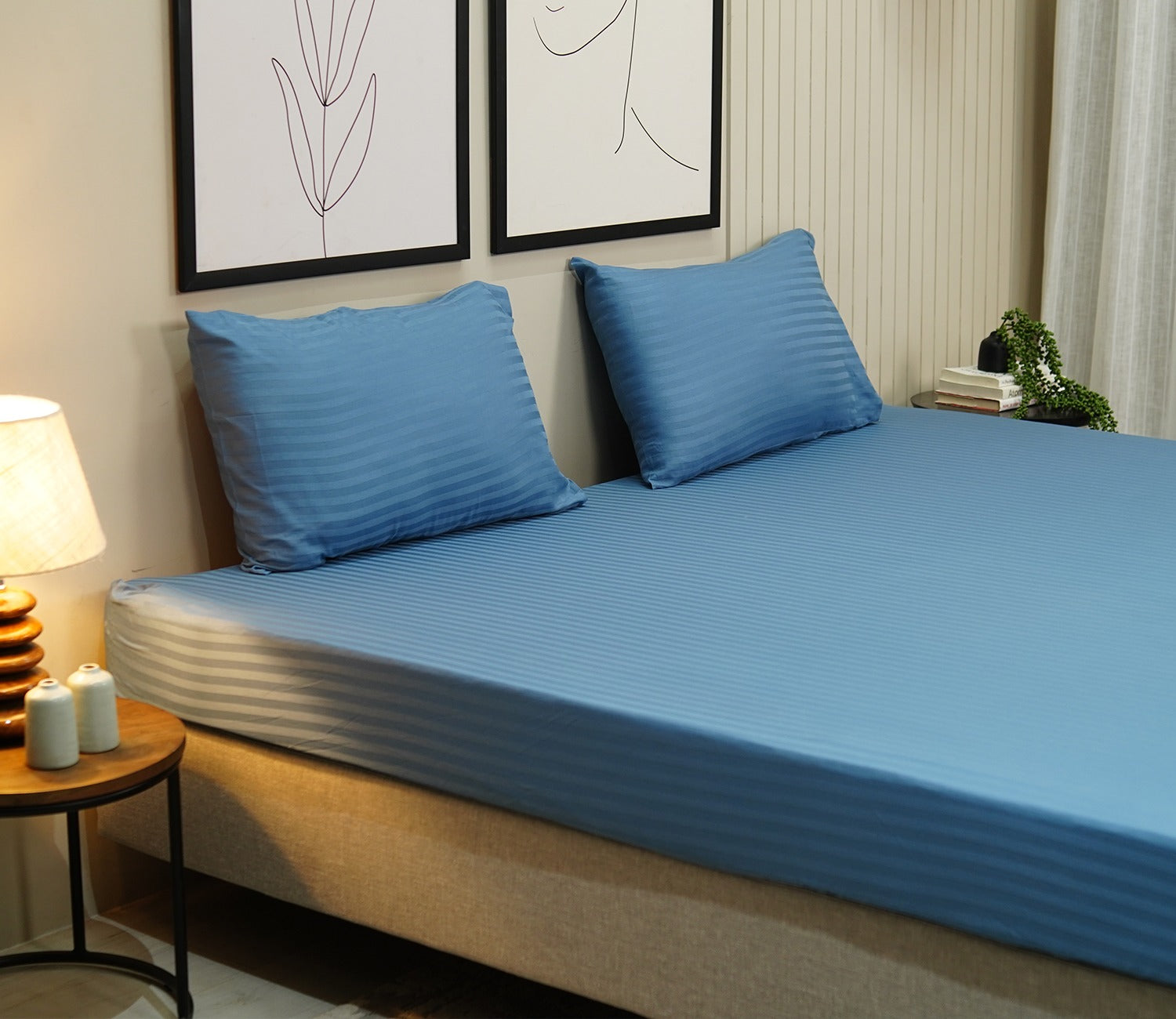 300 TC Pure Cotton Fitted King Size Bedsheet with Satin Stripe with 2 Pillow Covers (Blue)