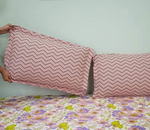Ellen Moments Queen Size Bedsheet (Pink)