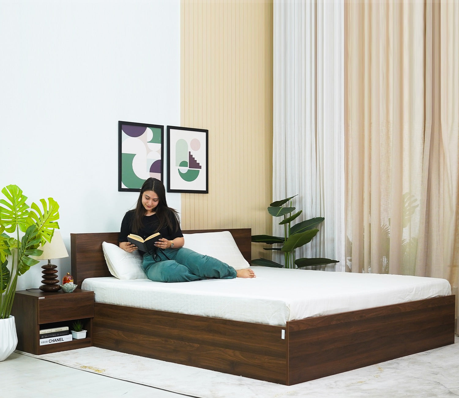 Clemency Bed with Box Storage (Queen Size, Columbian Walnut Finish)
