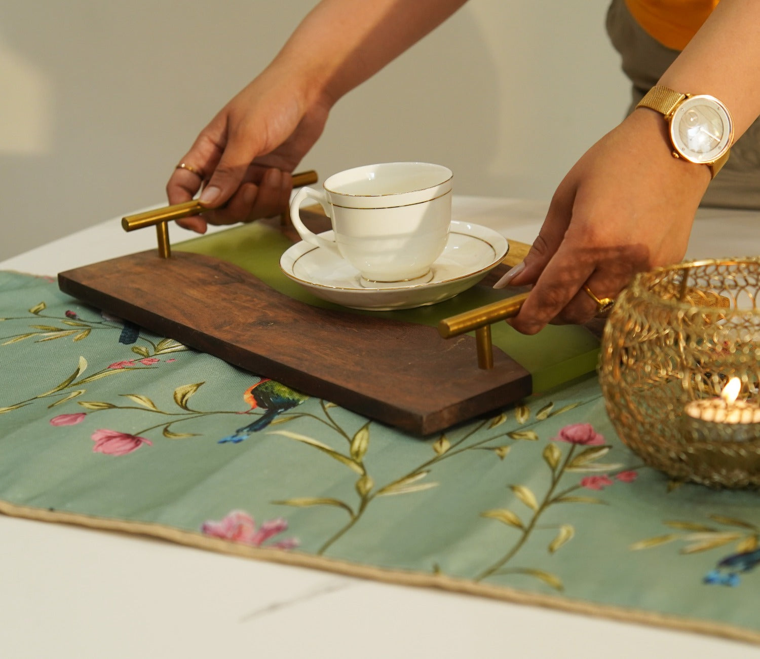 Bird on Branch Printed Cotton Table Runner (Teal, 13 x 72 Inches)