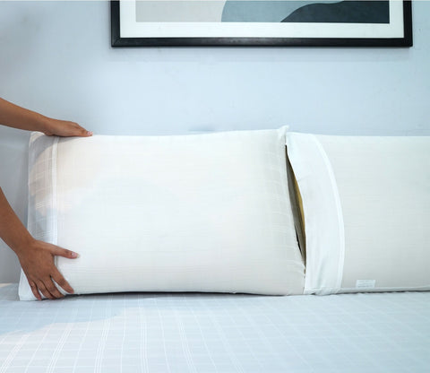 Dobby Checks Organic Bamboo 300 TC 2 Pillowcases and 1 Fitted Bedsheet (White, King Size)