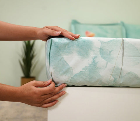 Rosemary Flat Cotton Bed Sheet King Size with 2 Pillow Covers