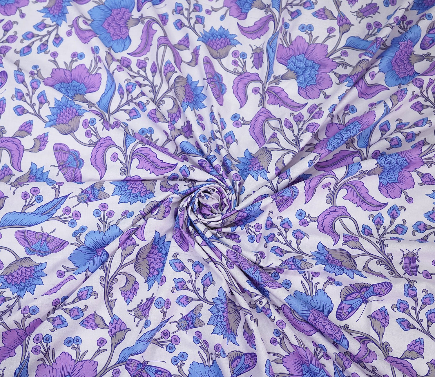 Pernia Moments Queen Size Bedsheet (Purple)