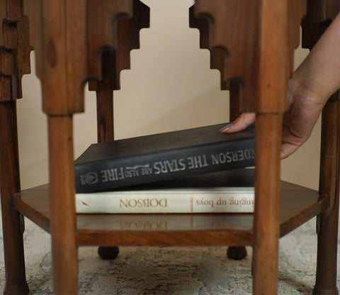 Samiha Sheesham Wood Carved Side End Table (Teak Finish)