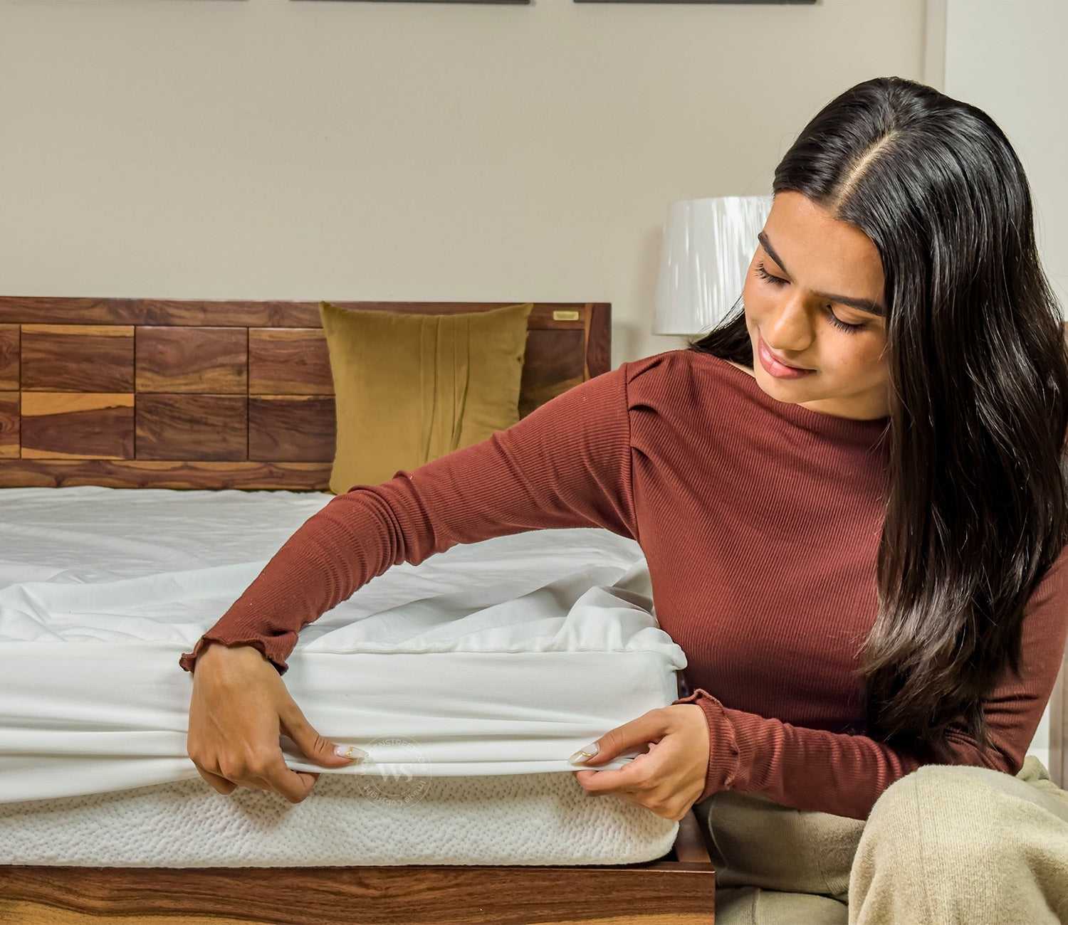 Featherix Cotton Feel Terry Ultra Soft Breathable Hypoallergenic Waterproof Mattress Protector King Size (White, 72 x 72)