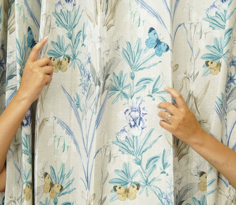 Butterfly 1 Piece Light-Filtering Curtain (Blue, 7 Feet)