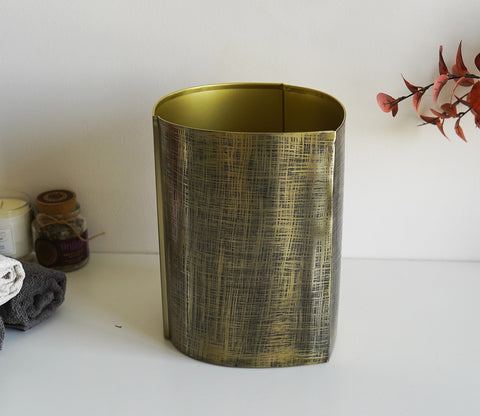 Priscilla Textured Gold And Black Waste Bin