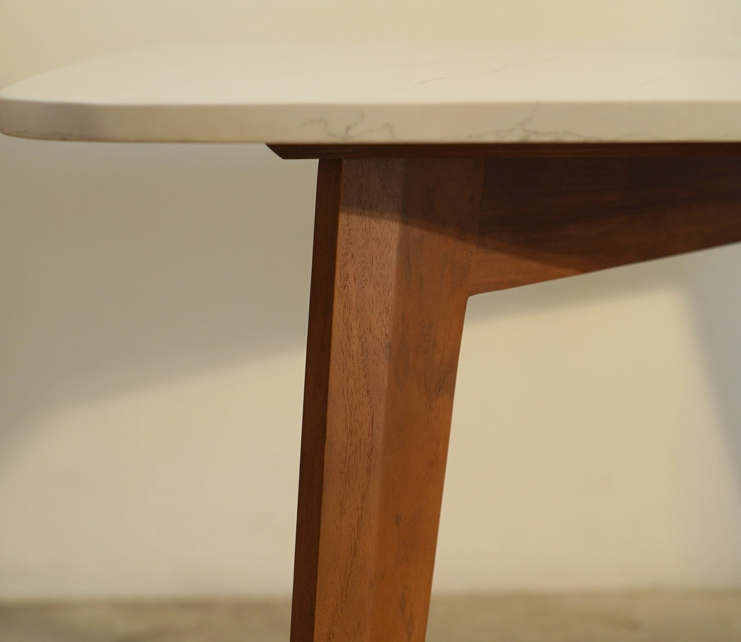 Valence 6 Seater Sheesham Wood Dining Table with Quartz Top (Teak Finish)