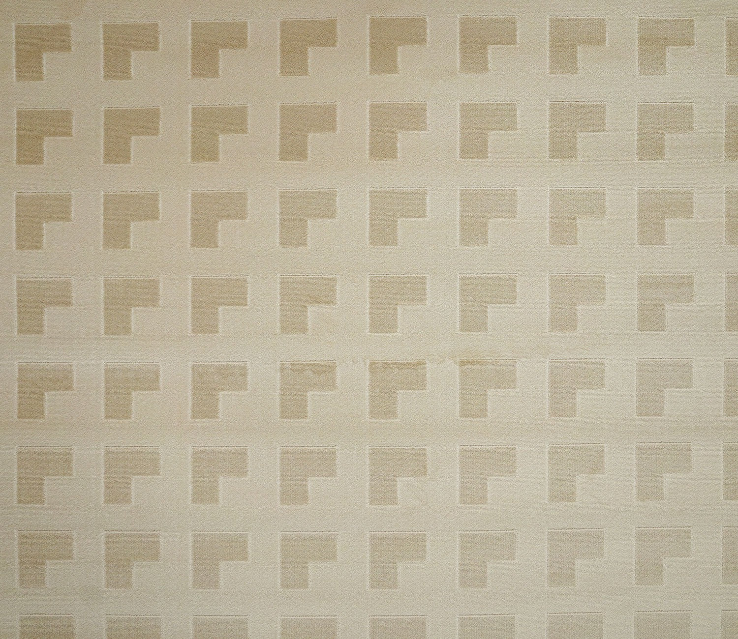 Bricka White and Beige Checkered Carpet  (11 x 7.8 Feet)
