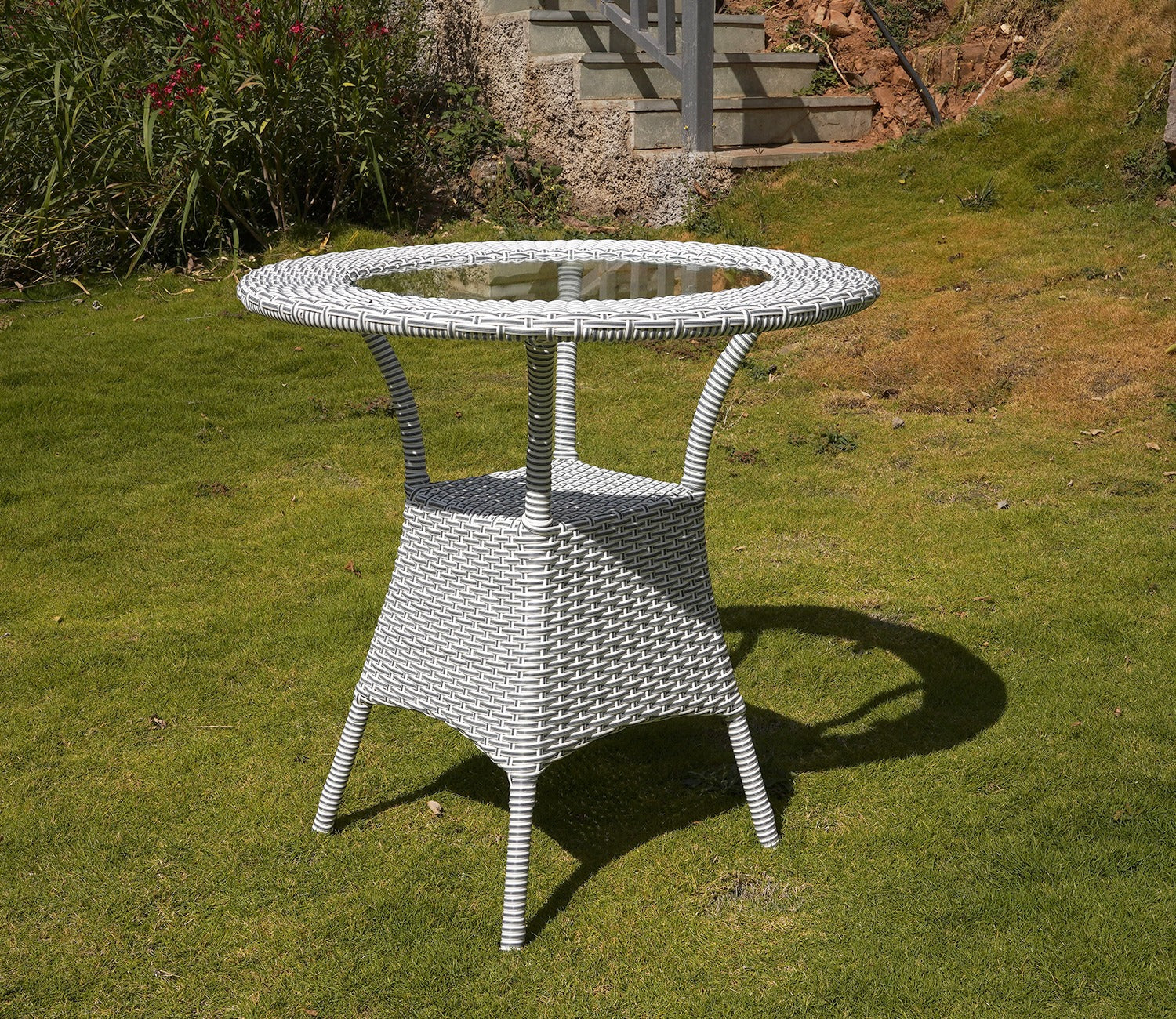 Sienna Round Outdoor Garden Table (White and Black, Dual Tone)