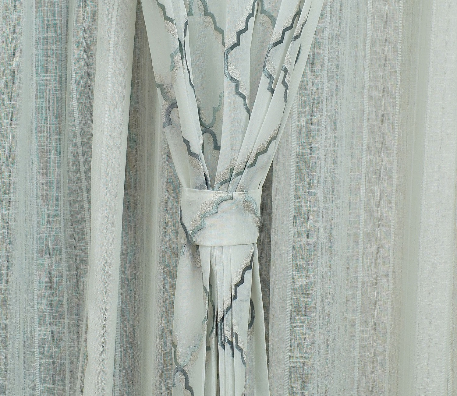 Cobalt Chain 1 Piece Sheer Curtain (Blue, 7 Feet)