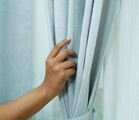 Herringbone Textured Door 1 Piece Light-Filtering Curtain (Grey, 7 Feet)