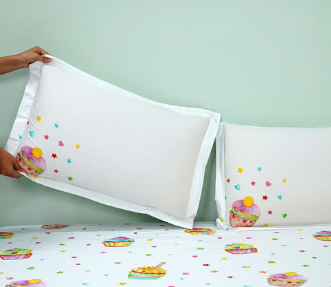 Cupcakes Flat Cotton Kids Bed Sheet King Size with 2 Pillow Covers
