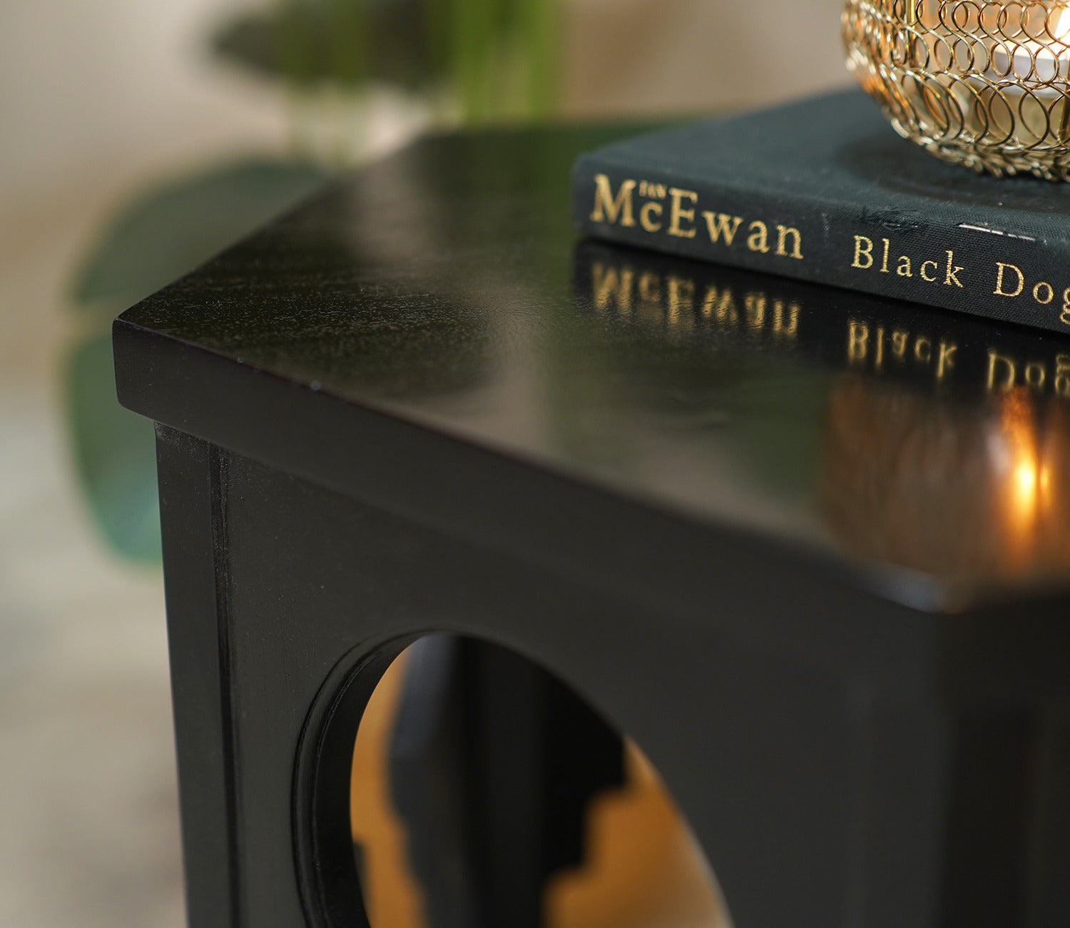 Samiha Sheesham Wood Carved Side End Table (Black Finish)