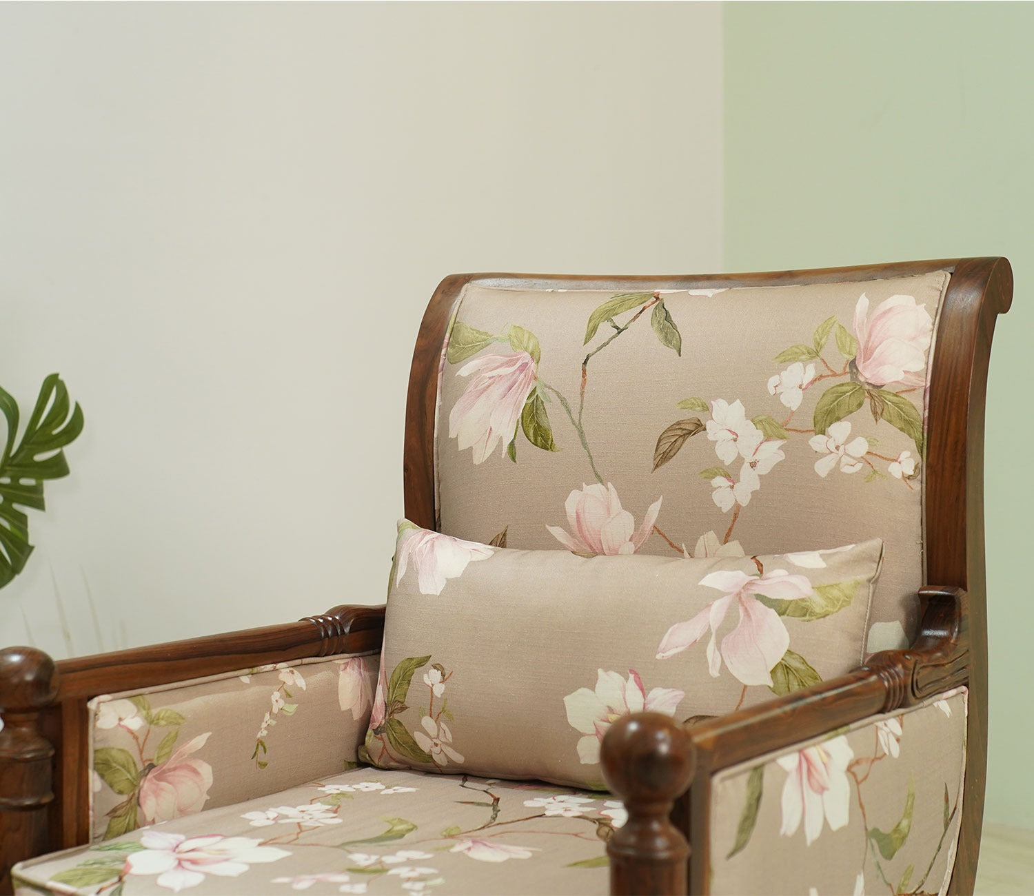 Fedrika Floral Printed Sheesham Wood Arm Chair (Cotton, Magnolia Beige)