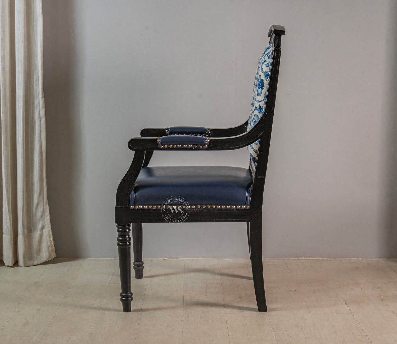 Heritage Dual Upholstery Sheesham Wood Arm Chair with Brass Detailing (Blue)