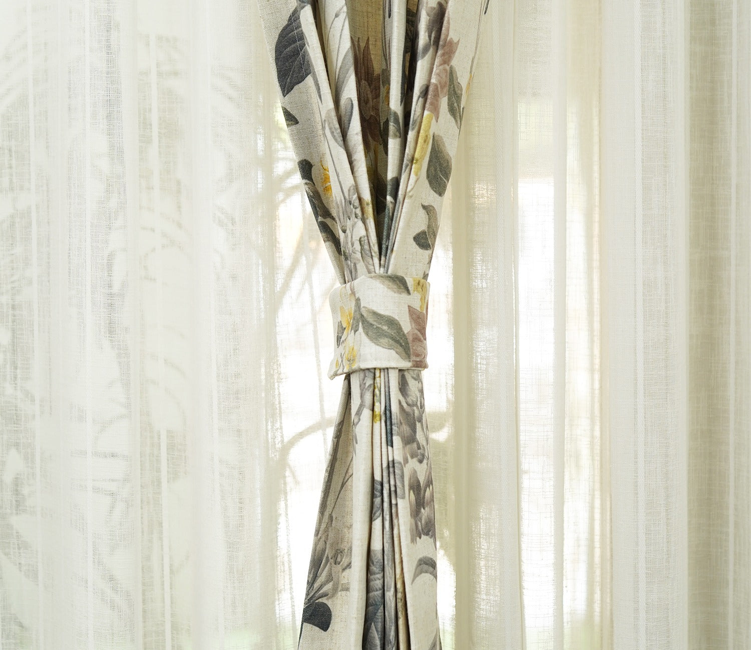 Leafy Floral Print Light-Filtering Door Curtains Set of 2 (Grey, 7 Feet)