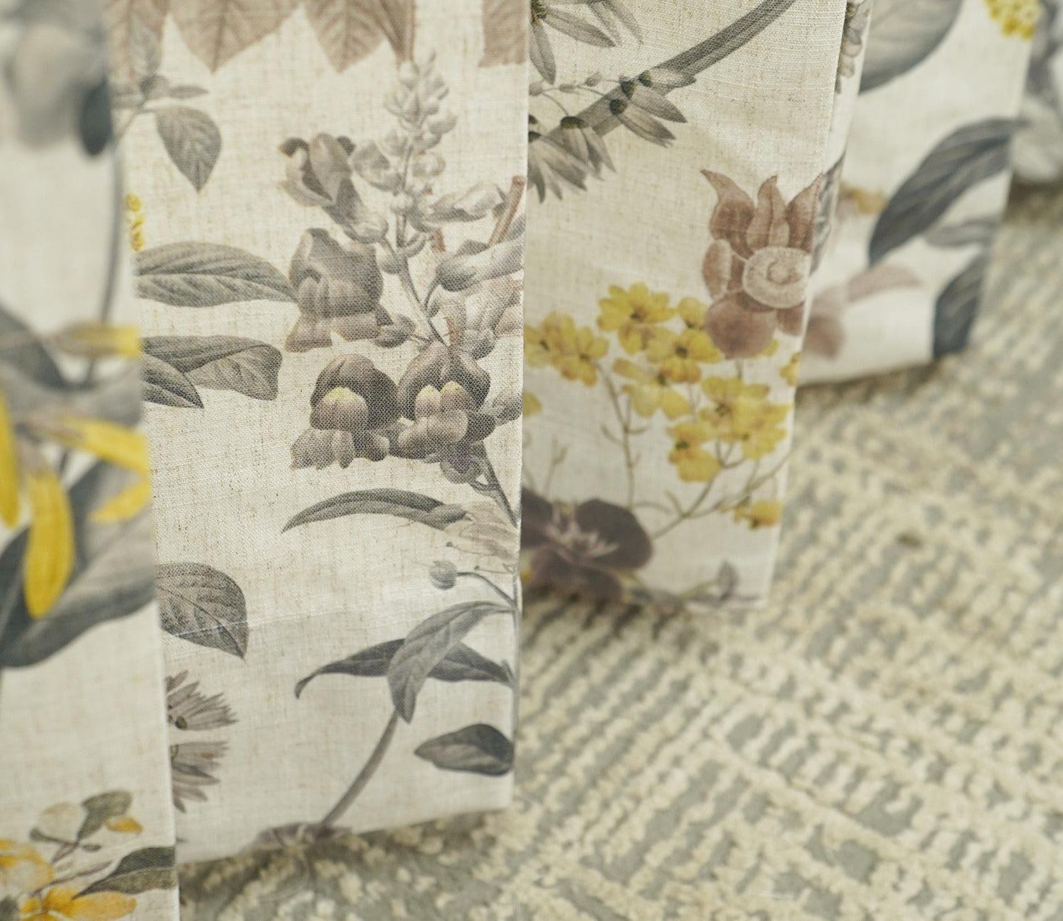 Leafy Floral Print Light-Filtering Door Curtains Set of 2 (Grey, 7 Feet)