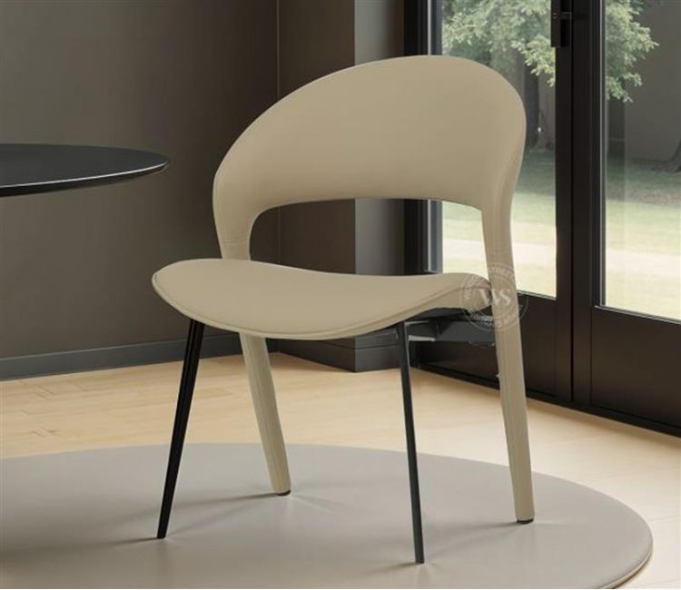 Lane Dining Chair (Ivory)