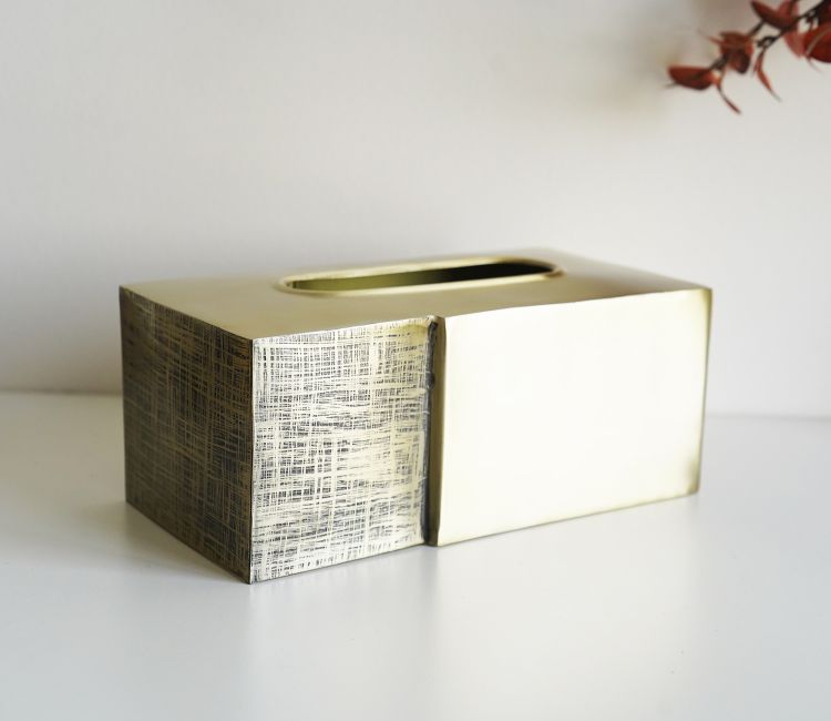 Priscilla Textured Gold And Black Tissue Box