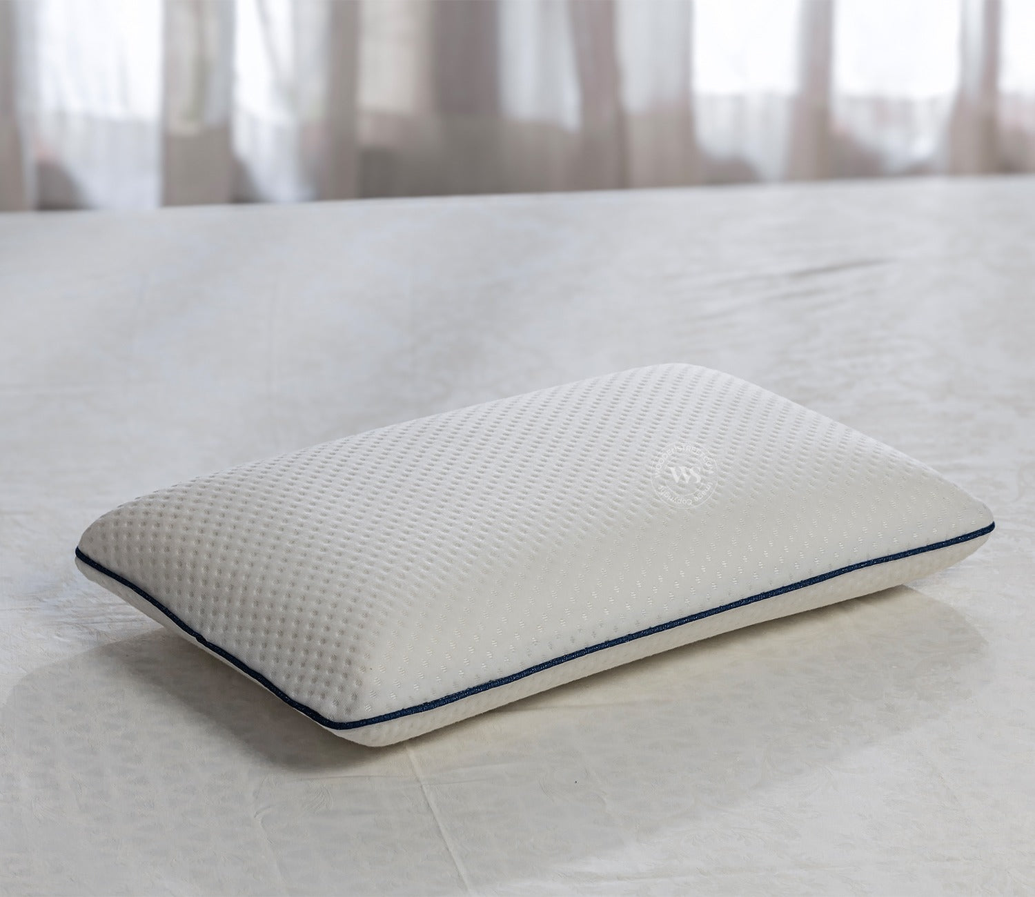 Moonmist Memory Foam Orthopedic Pillow (Medium Size, Set of 4)