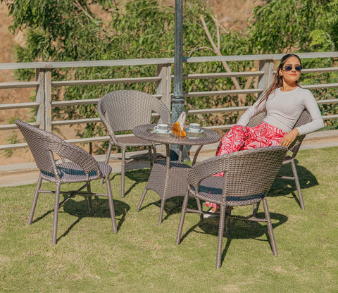 Veneto 4 Seater Outdoor Set (Golden White)