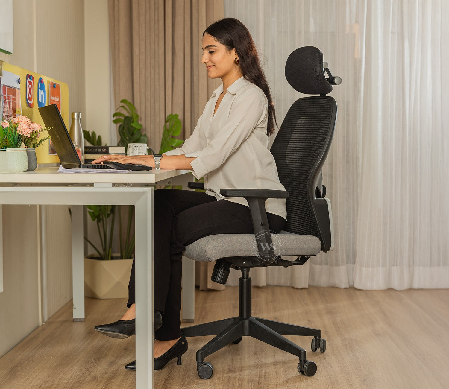 Caper High Back Mesh Office Chair (Grey)