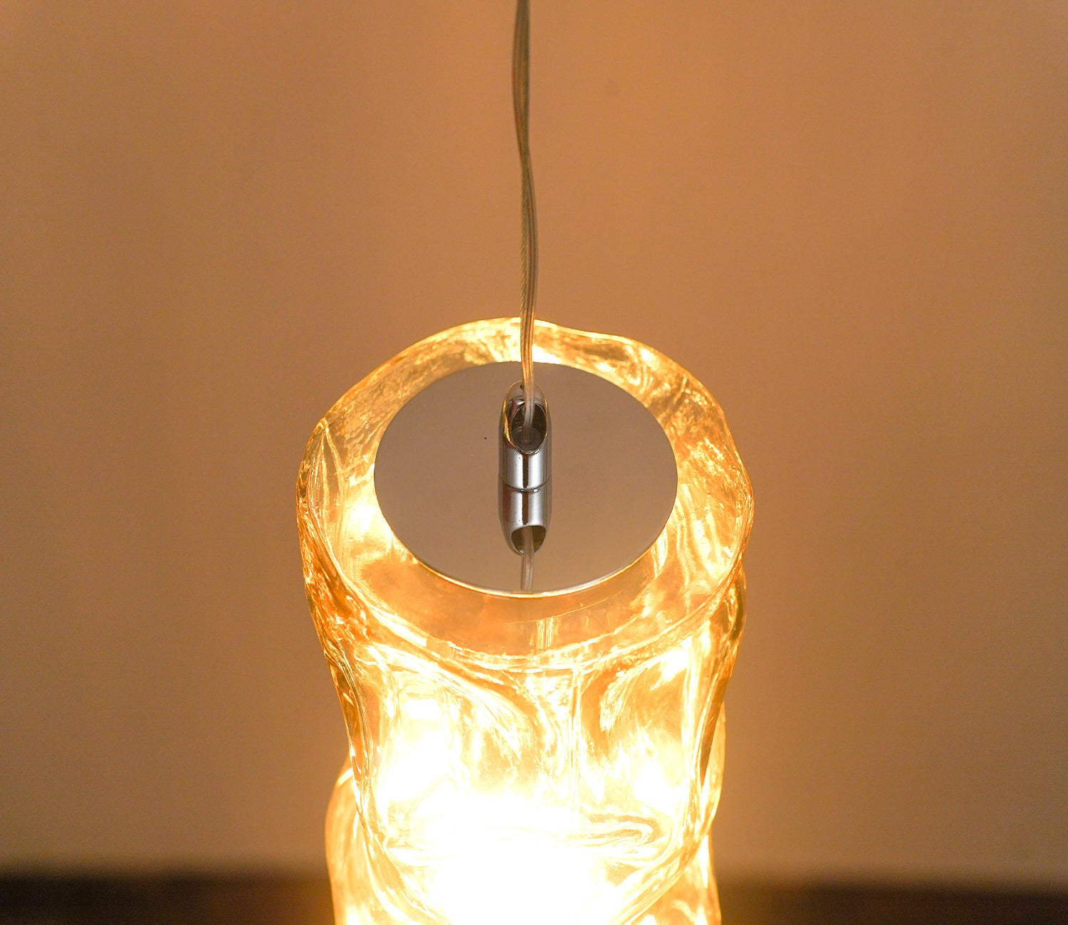 Magnus Sleek Hanging Light (Amber)