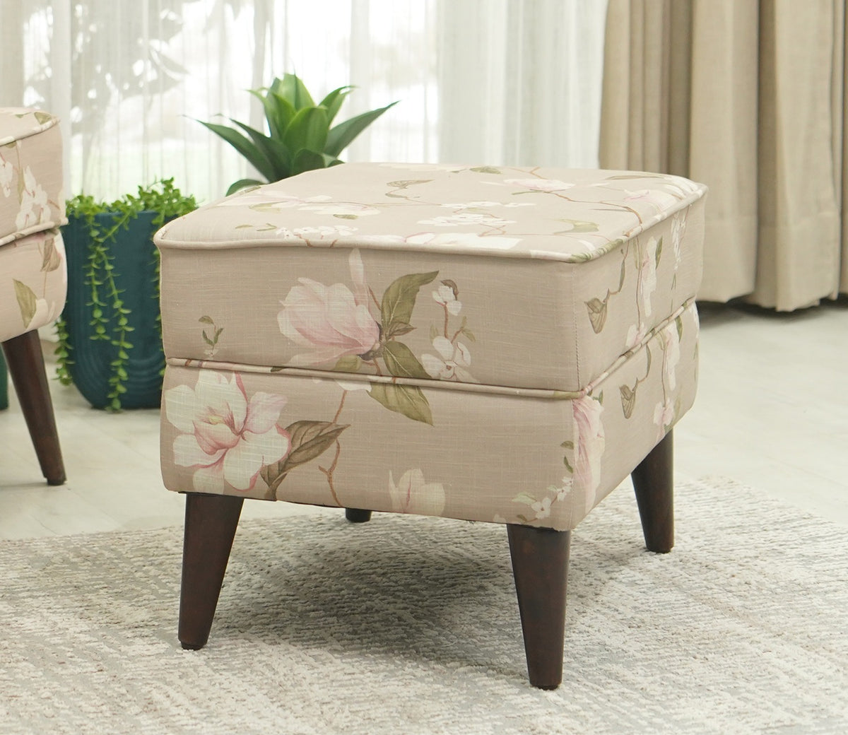 Claudia Ottoman Pouffe (Cotton, Magnolia Beige)