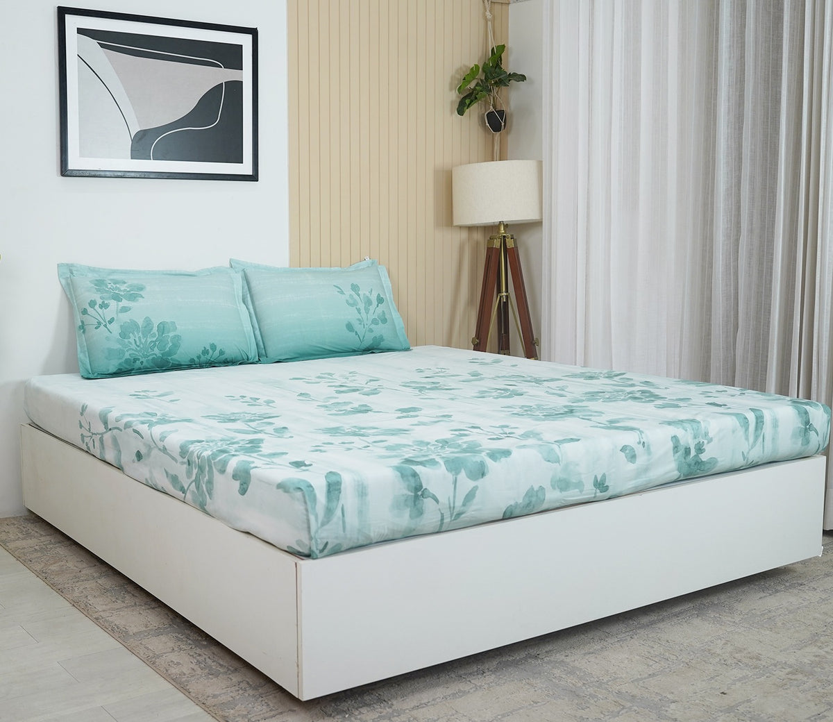 Falling Florals 180 TC  Flat Pure Cotton King Size Bedsheet With 2 Pillow Covers (White)