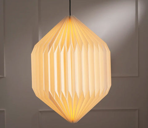 Skylar Off-White Origami Metal Pendant Lamp