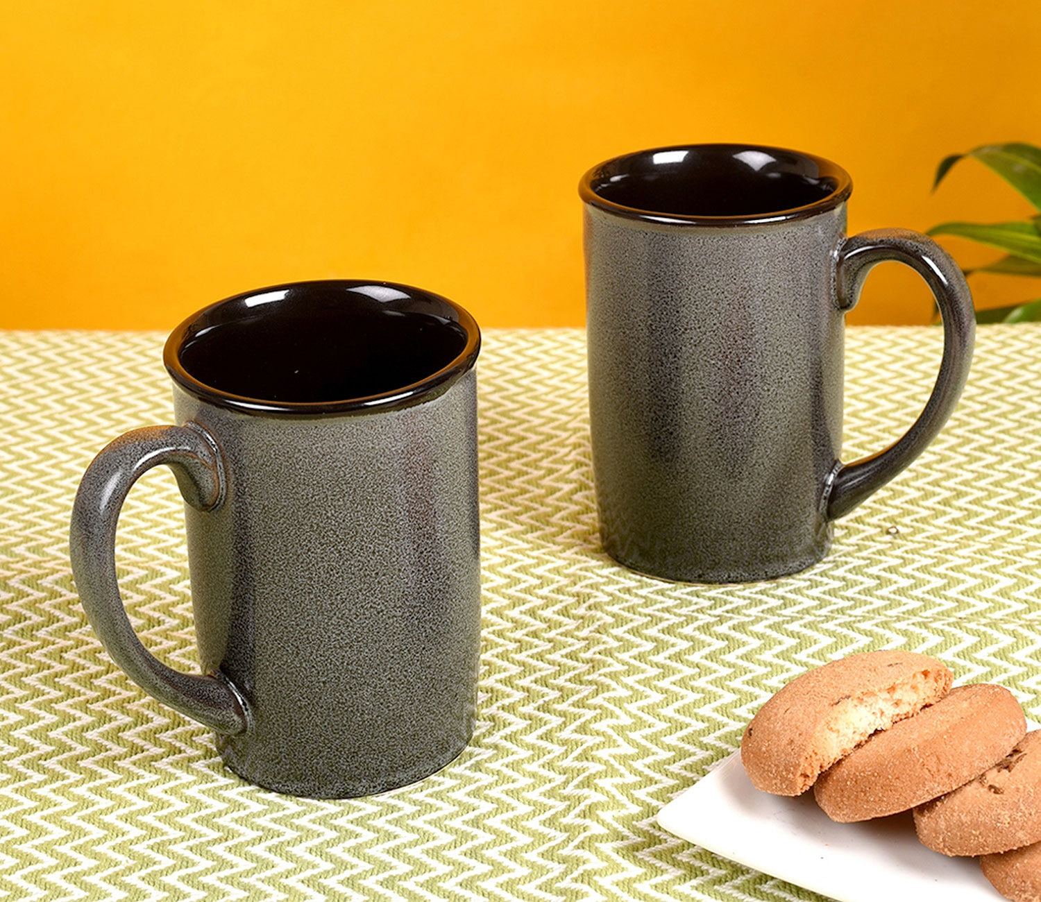 Classic Ceramic Coffee Mug (Set of 2)