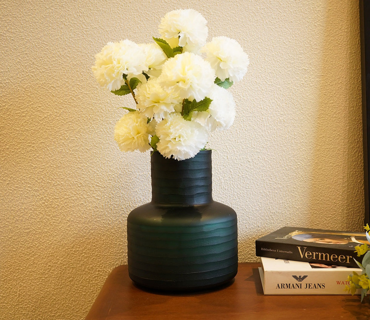 Plush Cup Green Glass Vase