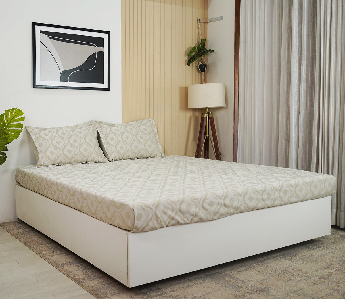 Mandana 290 TC Flat Pure Cotton King Size Bedsheet With 2 Pillow Covers (Beige)