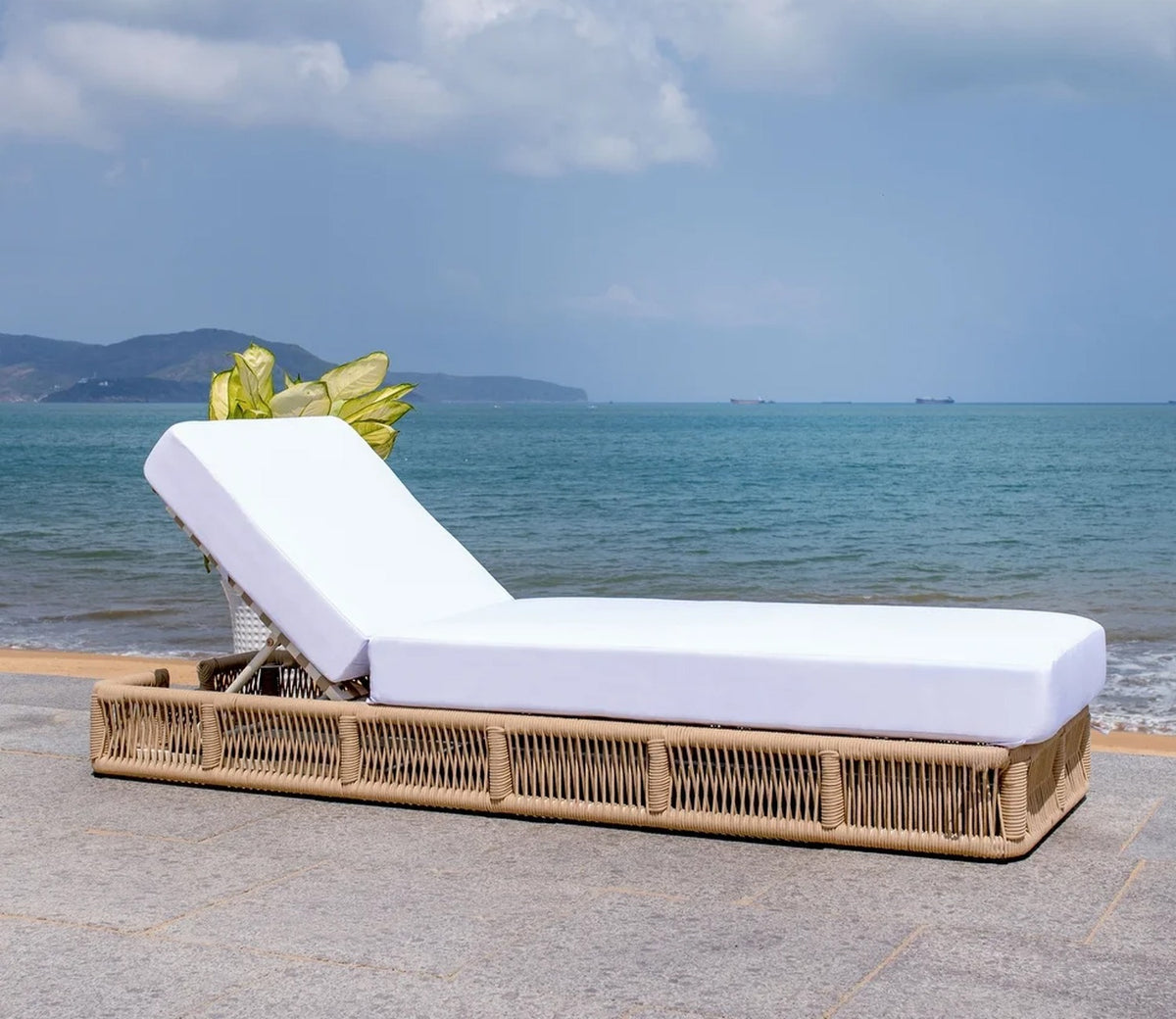 Beige Rope Outdoor Patio Lounger With Off White Cushions