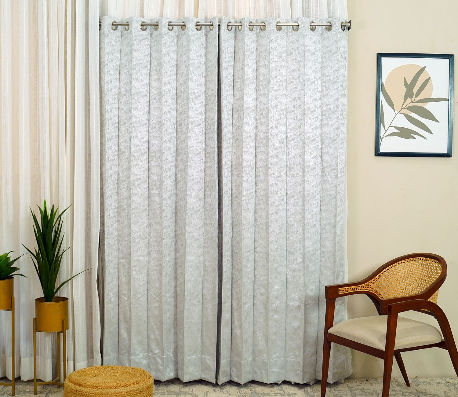 Shiny Textured Blackout 1 Piece Curtain (Grey, 7 Feet)