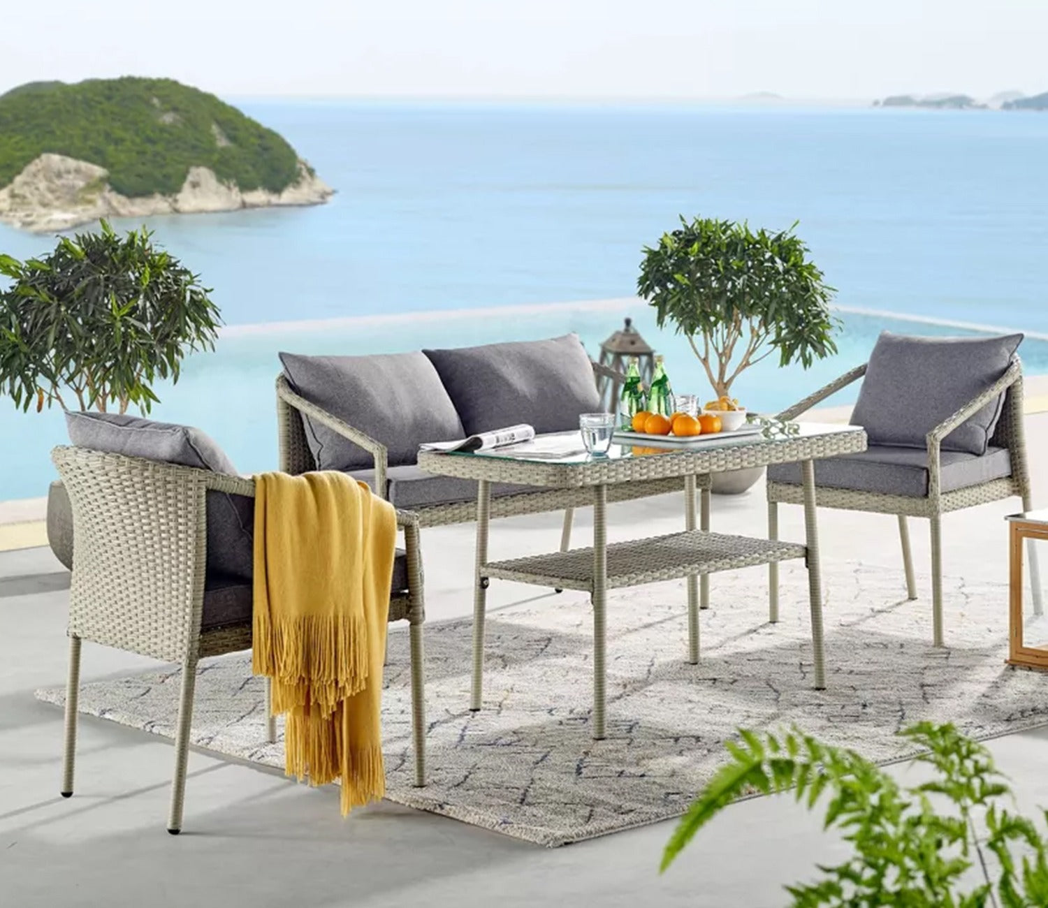 Silver Grey Rattan And Wicker 4 Seater Patio Set With Table And Grey Cushions