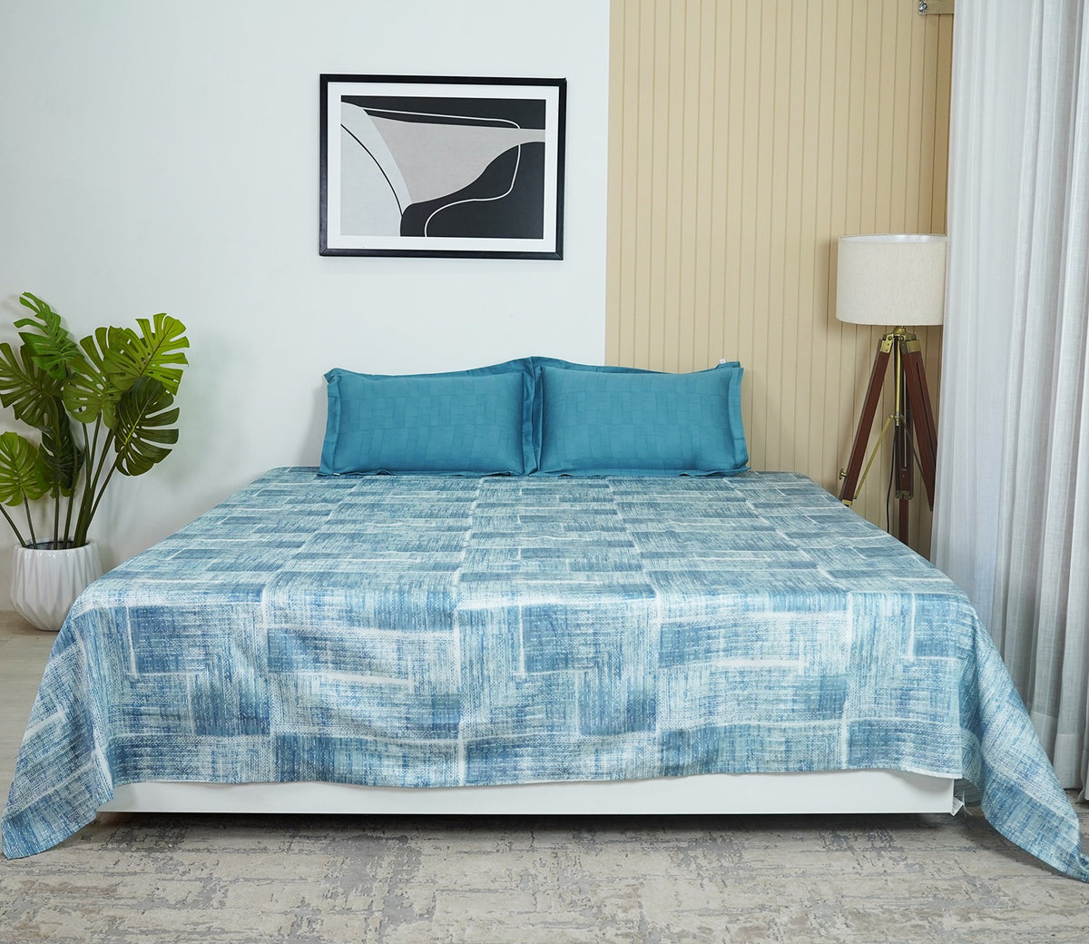 Brick 300 TC Flat Pure Cotton King Size Bedsheet With 2 Pillow Covers (Blue)
