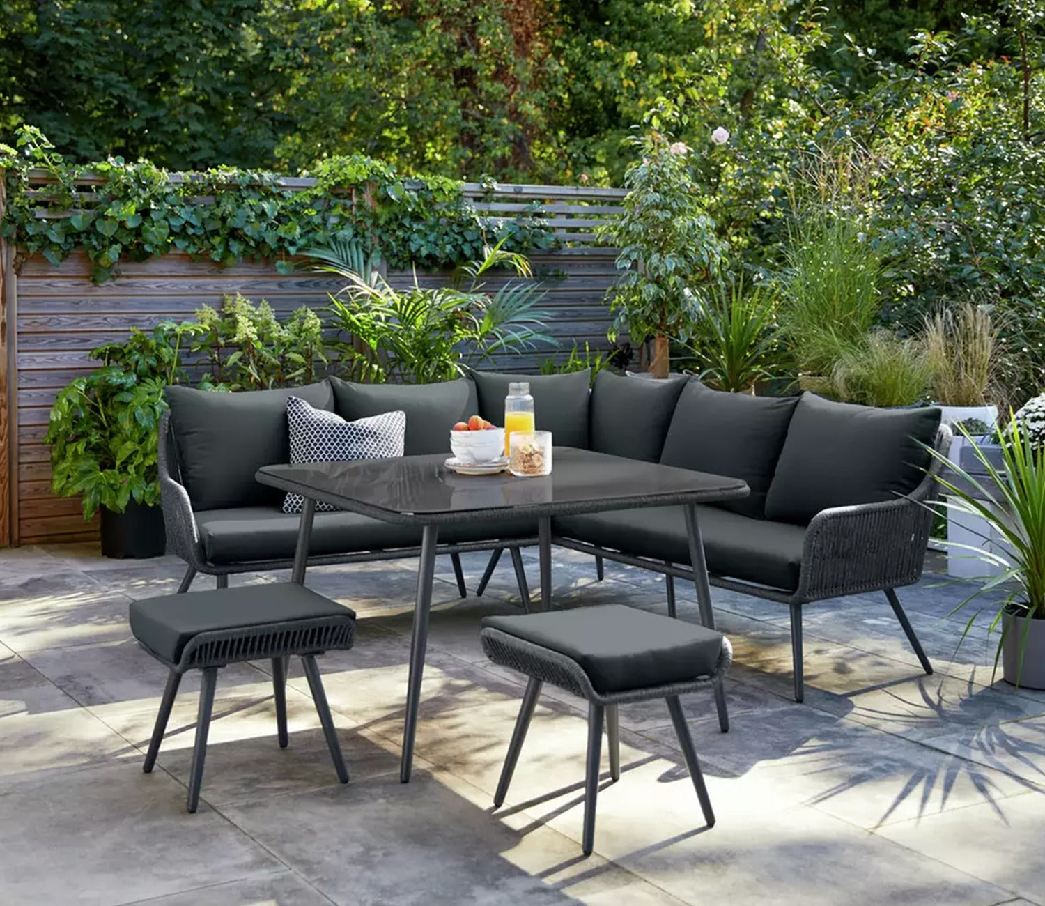 Black Rope L Shape Sofa Set With Table And Black Cushions